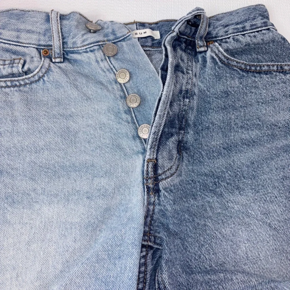 Pacsun Denim Shorts Girls Junior Size 22 90s Girlfriend Two Tone High Button Fly